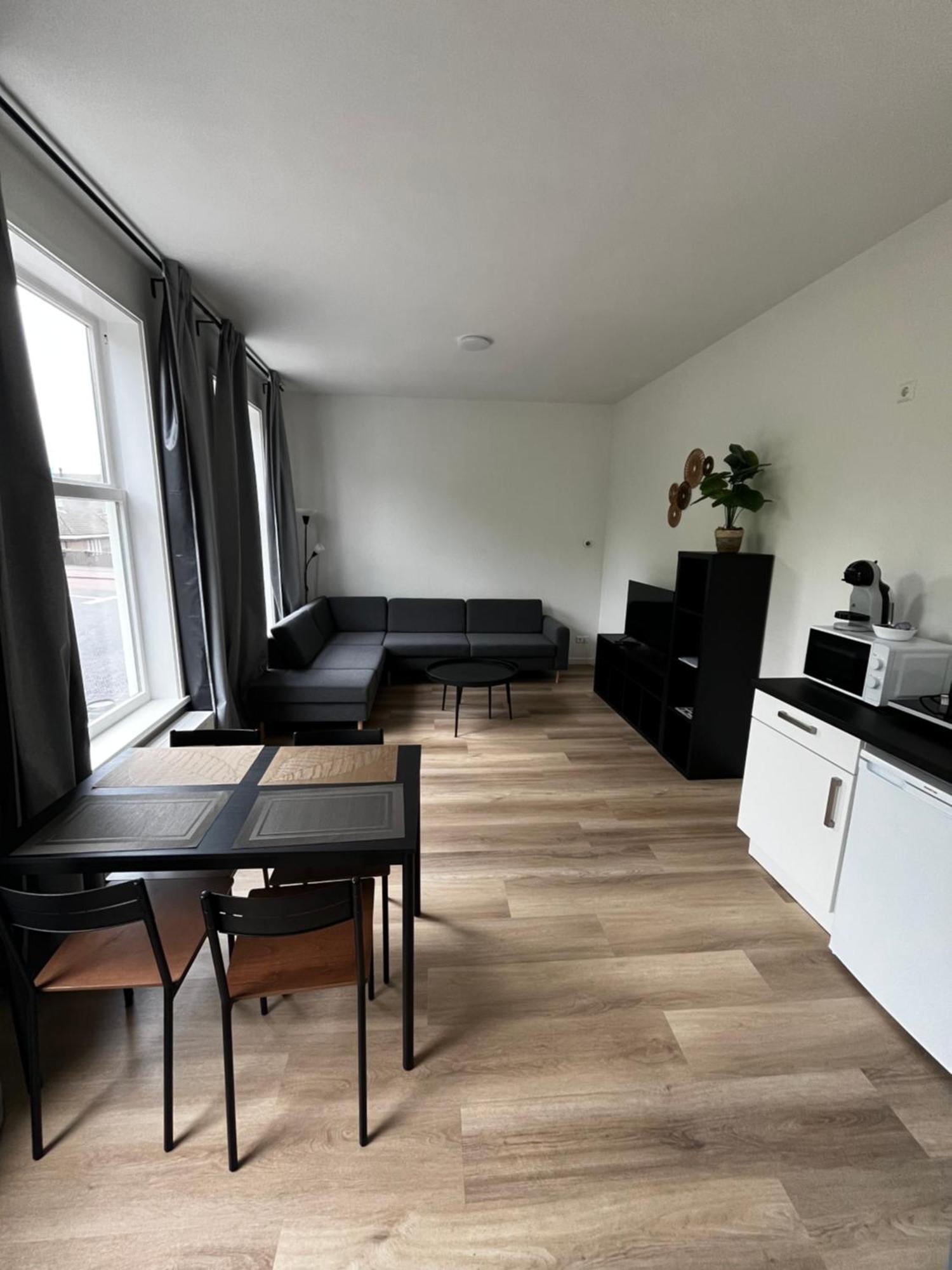 Apartement Hotel Stays By Adm Лейден Екстериор снимка