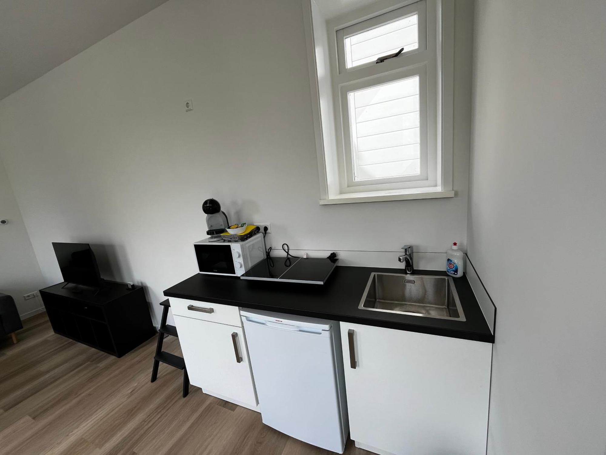 Apartement Hotel Stays By Adm Лейден Екстериор снимка