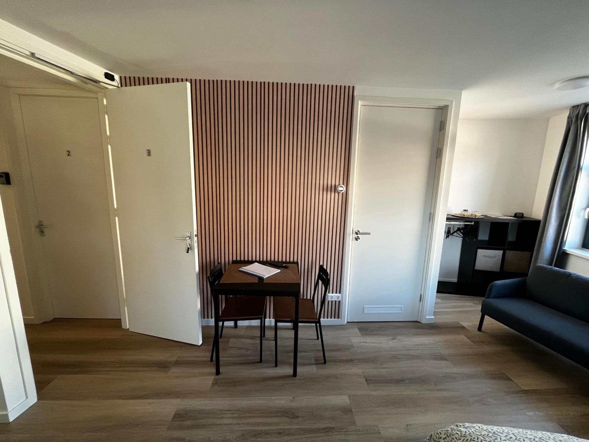 Apartement Hotel Stays By Adm Лейден Екстериор снимка