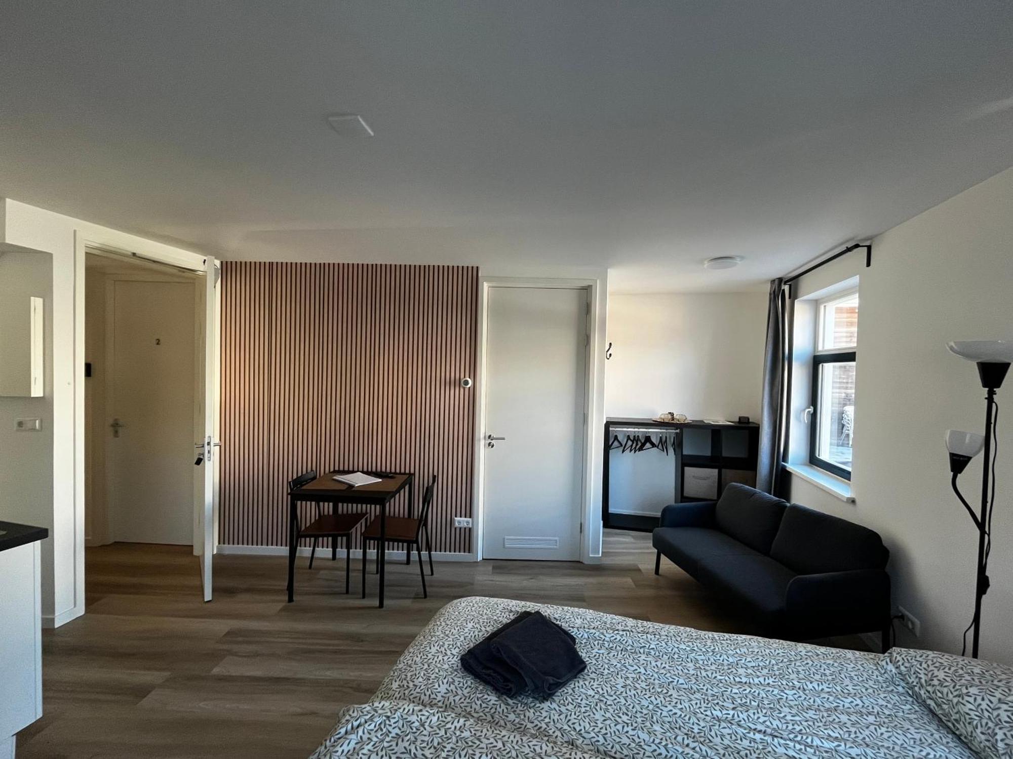 Apartement Hotel Stays By Adm Лейден Екстериор снимка